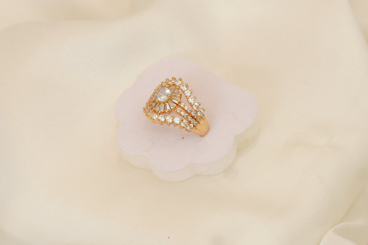 Zircon Fancy Polish Finger Ring