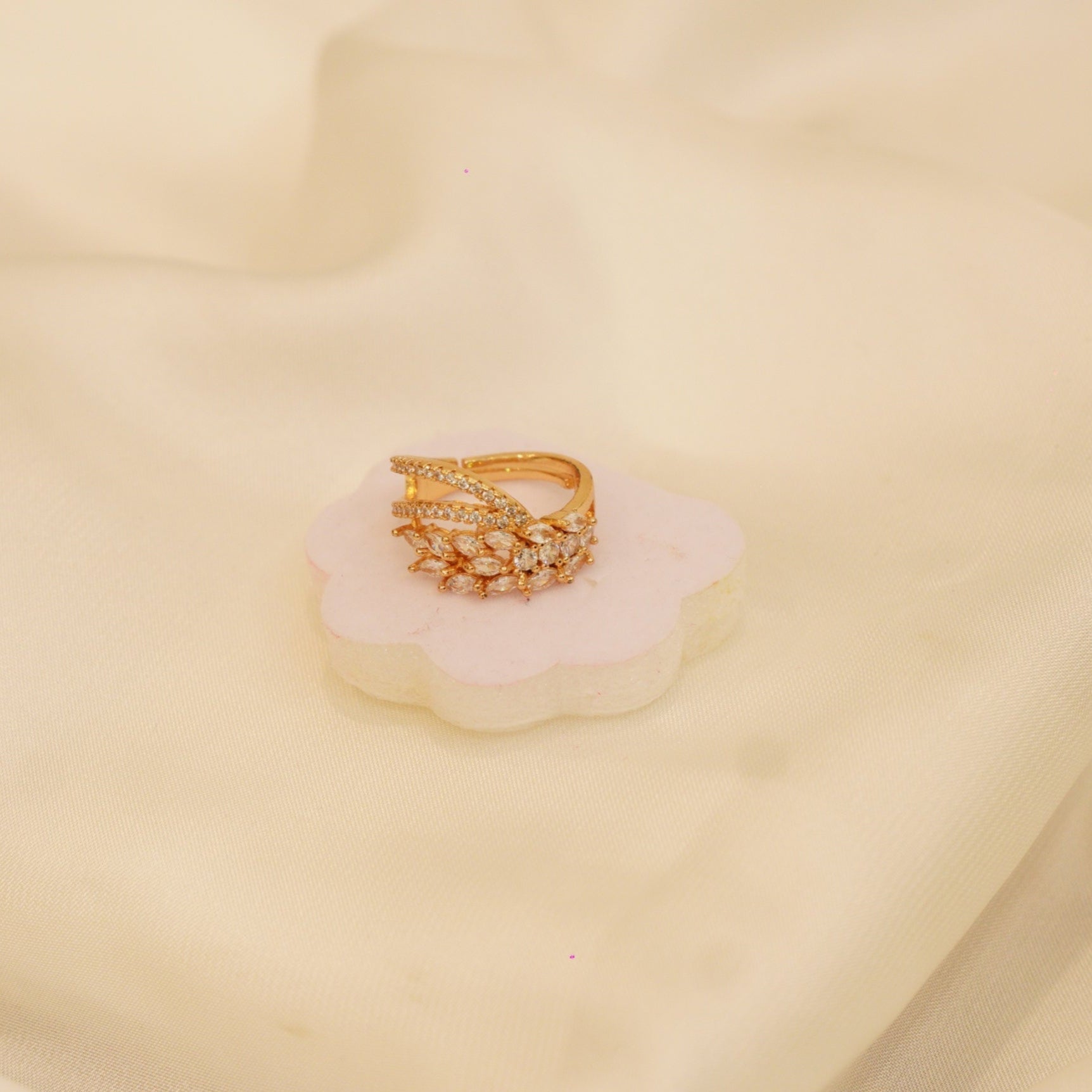 Zircon Fancy Polish Finger Ring