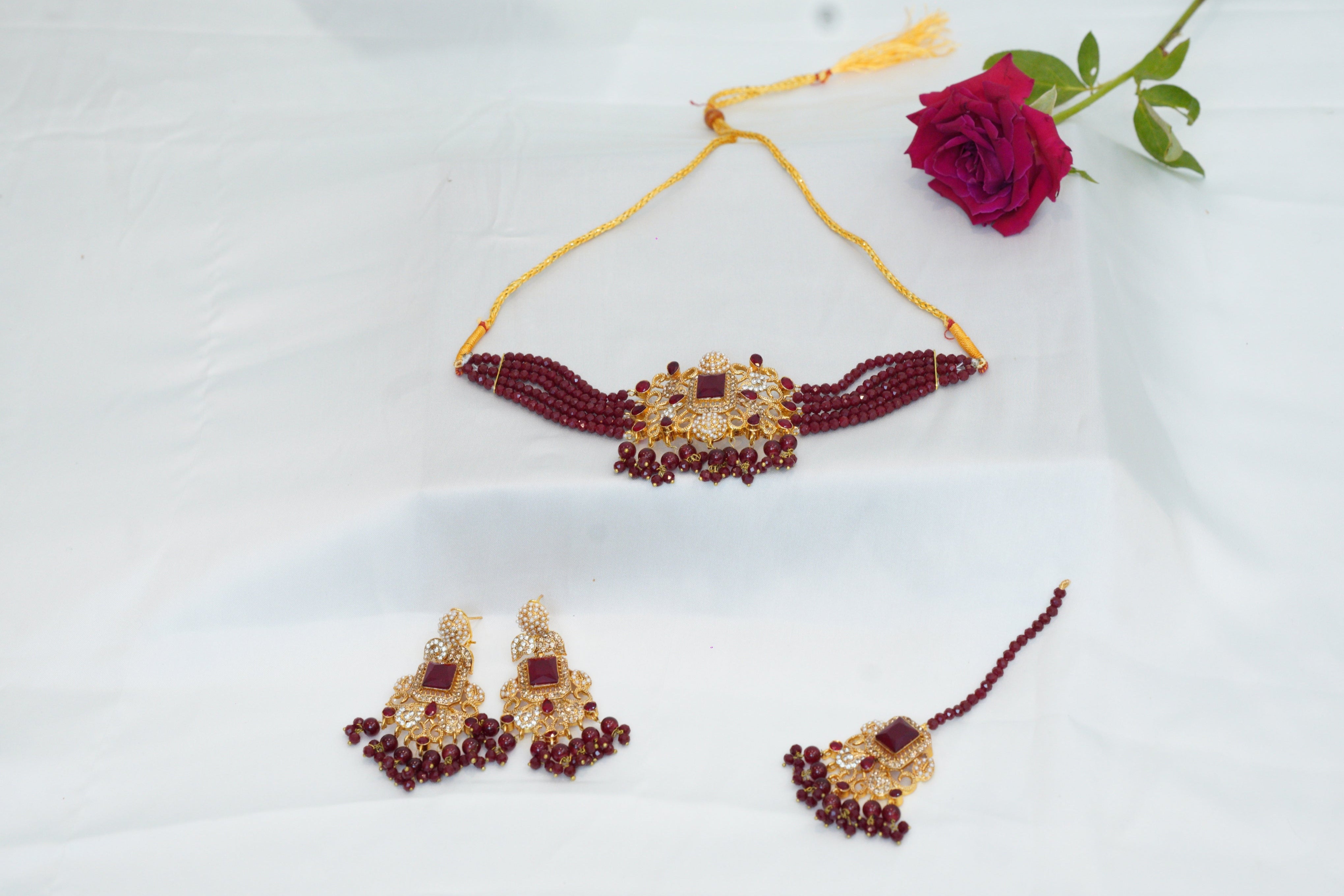 Zircon Choker Set