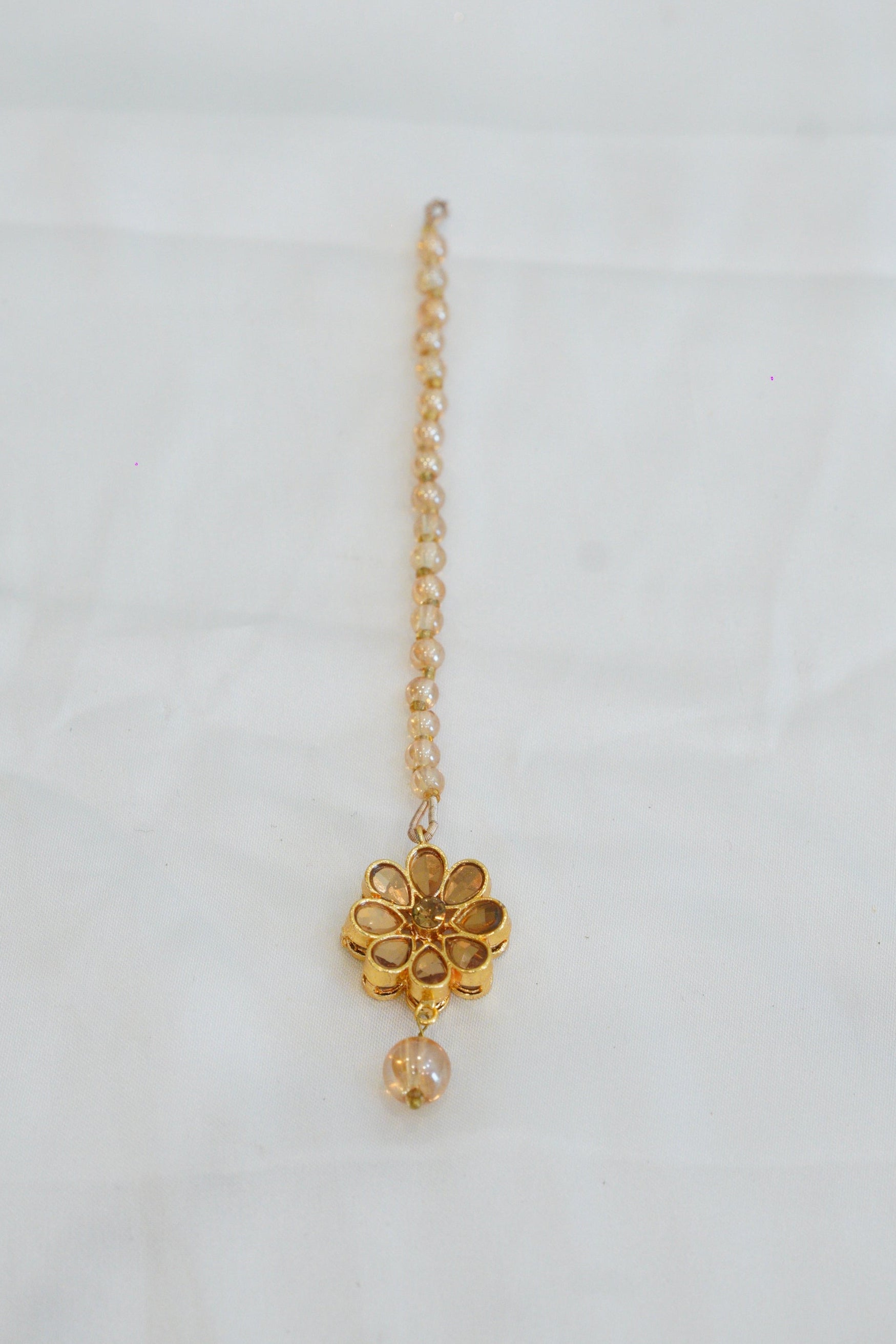 Champagn Pearl Bindiya