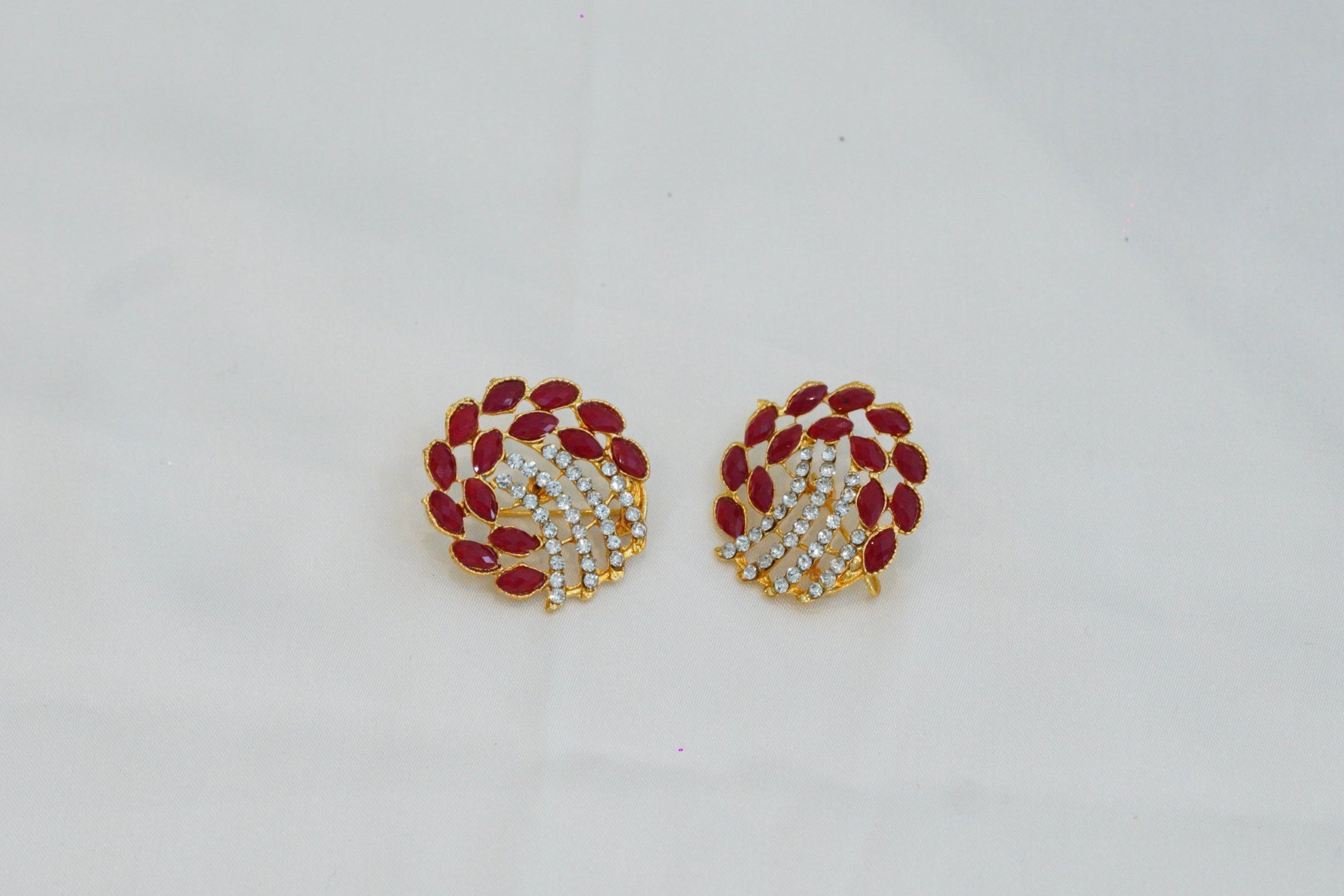 Ear ring 15