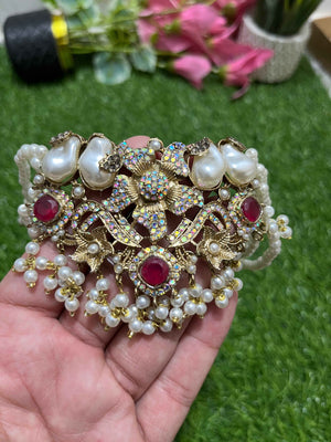 Luxurious Women Choker Set with Mother’s Pearls