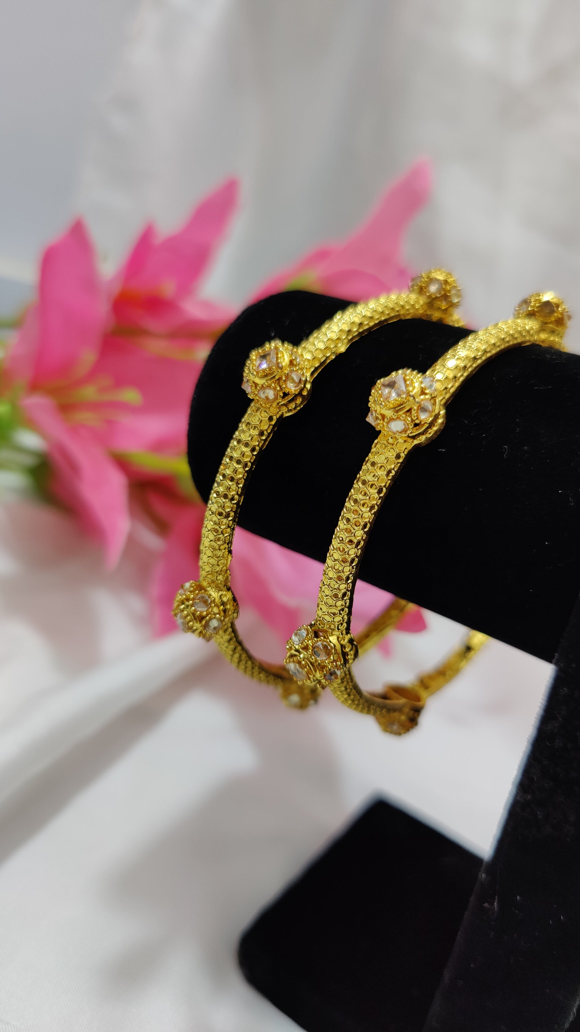 one carat bangles